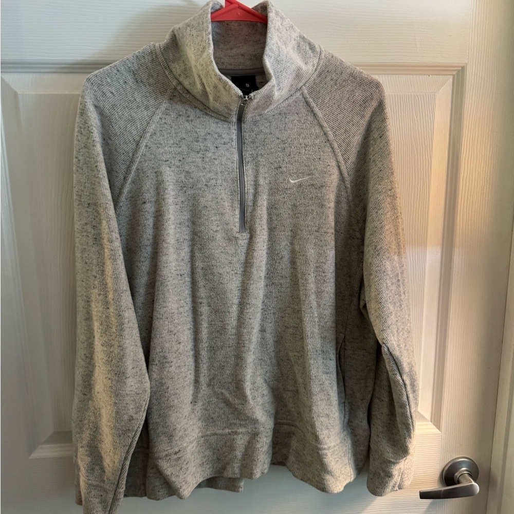 Nike Pullover